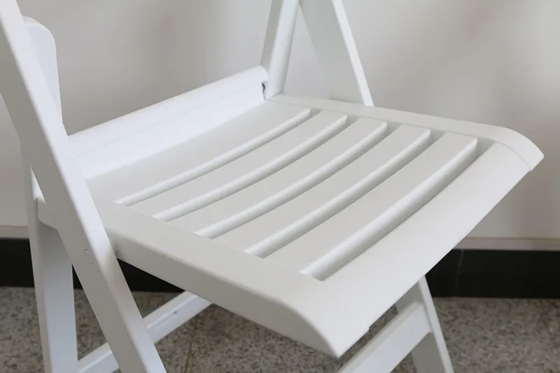 cheap white PP resin plastic wedding events folding chairs