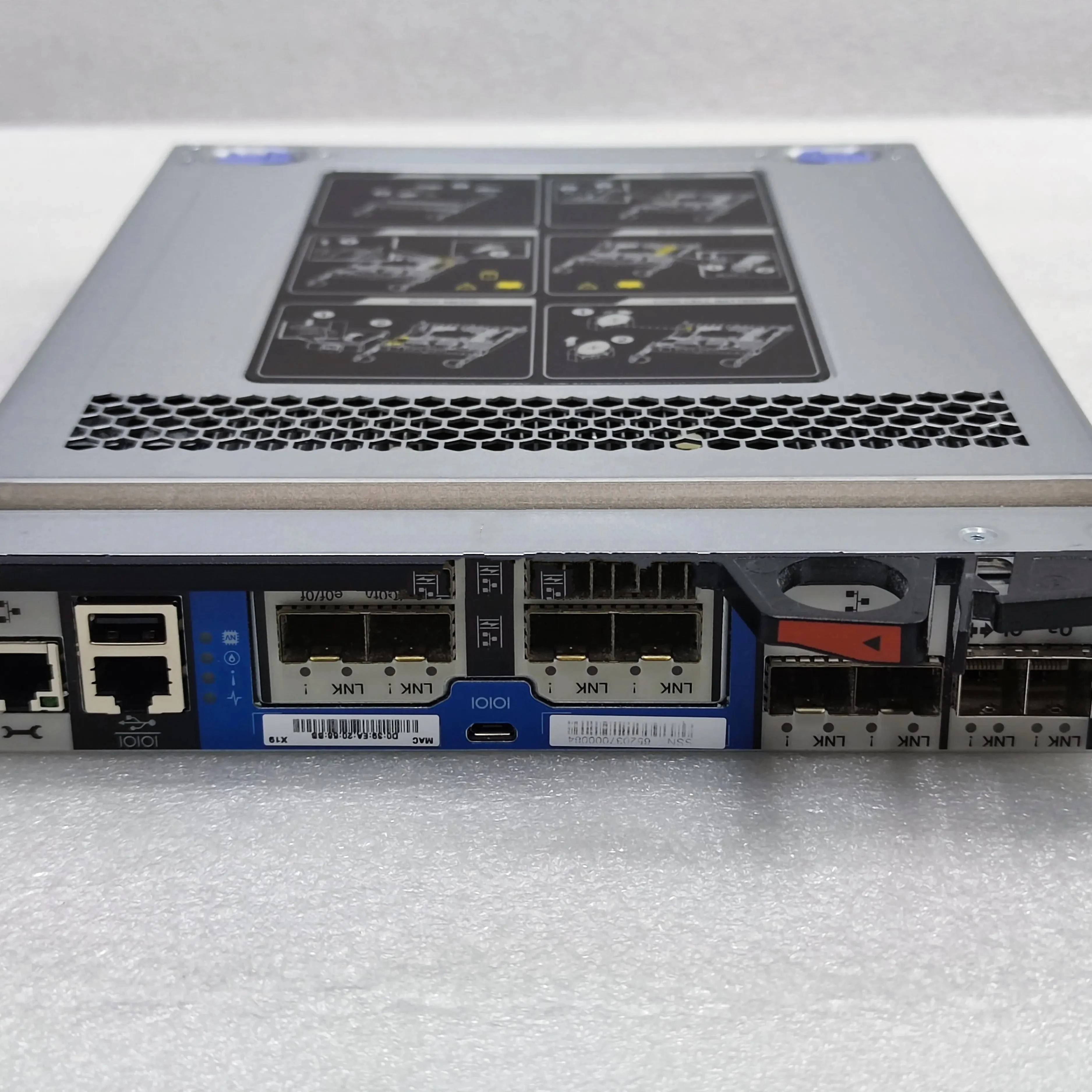 NetApp AFF A400 Корпоративная Сеть NVMe система хранения всех флэш-накопителей napp A800 A900 начального уровня все флэш-накопители NAS сервер