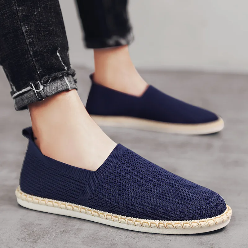 Wholesale New Casual Breathable Fisherman Shoes Comfortable and Ultra-Light Lazy Slip-on Canvas Shoes For Man