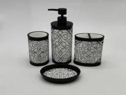 classic Engrave Effect Vintage Pattern Four Pieces toothbrush holder Full Set Bathroom Accessory Sets