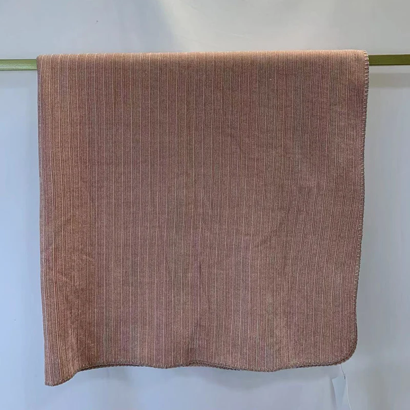 Best Selling Custom Chenille Fabric Sherpa Receiving Blankets Queen Size Plush Blanket