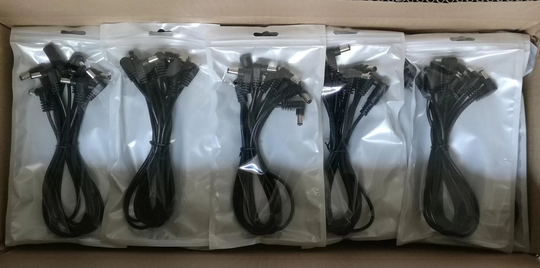 Daisy Chain Leads Cable For Guitar Effects Pedal 2, 3, 4, 5, 6, Or 8 Way Power Supply 9V