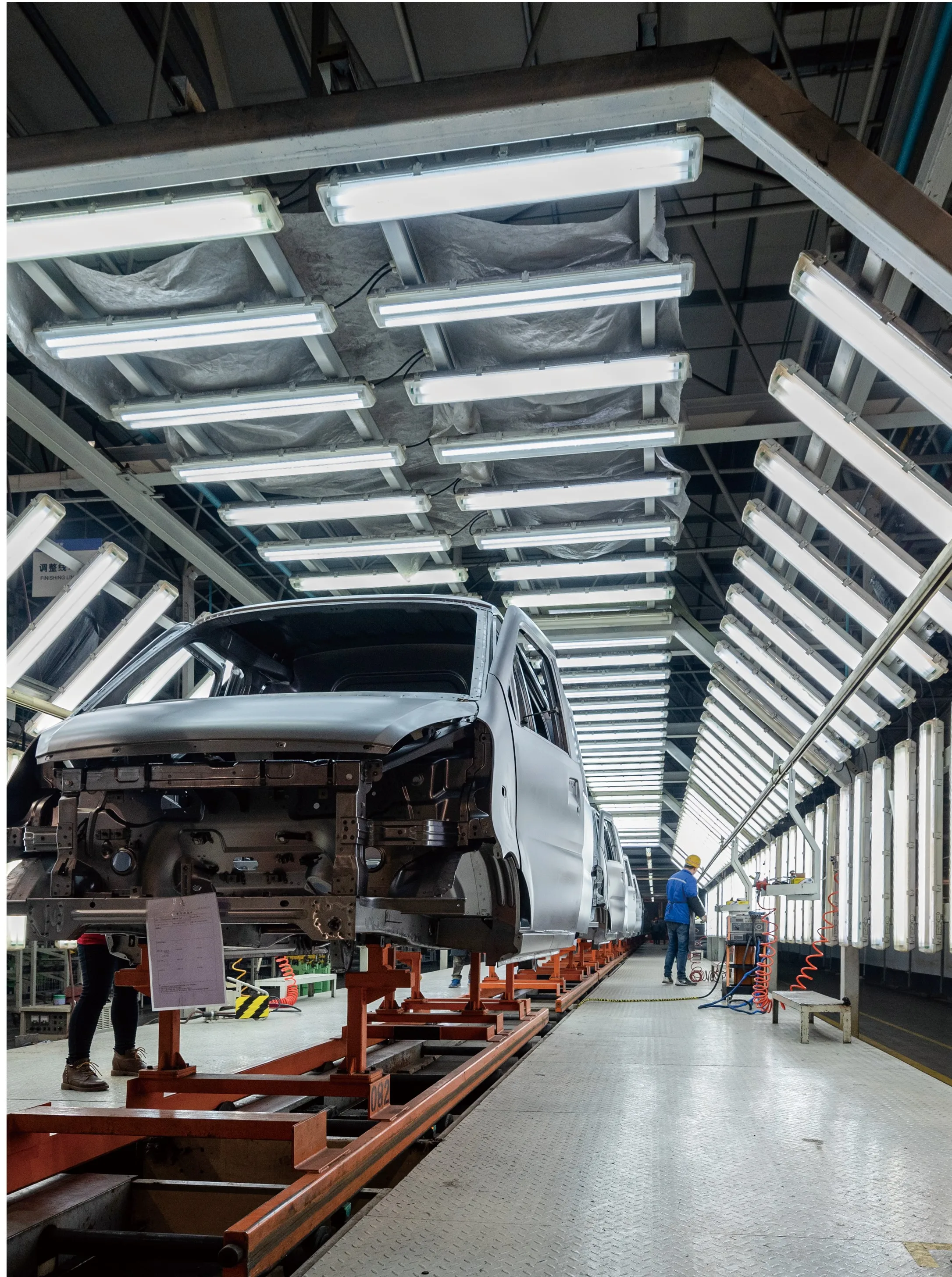 MANI2021-10-2939 - .jpg