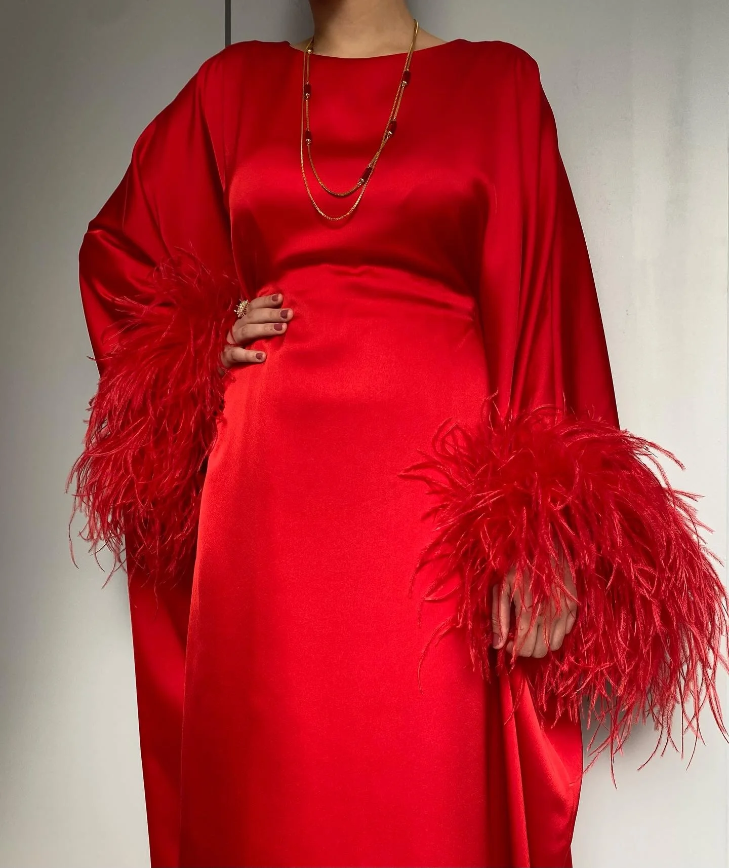 Saudi Arabia Jersey Prom Gown With Feather Shawl Long Sleeve Dubai Floor Length Elegant Evening Dress For Women Luxury