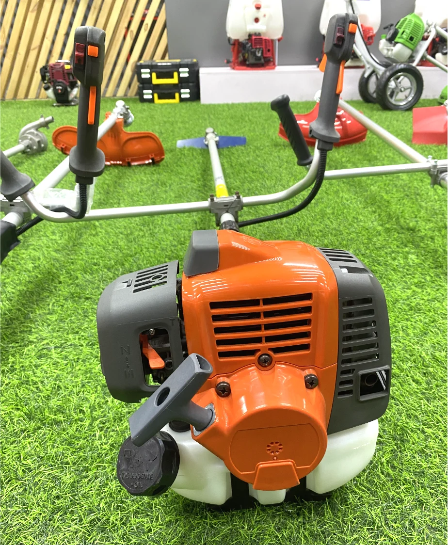 Japan India Pakistan Brazil Hus 143R-II 143R 541rs 543R G45/G45L G26 41.5Cc 2-Stroke Gas Petrol Grass Cutting Machine