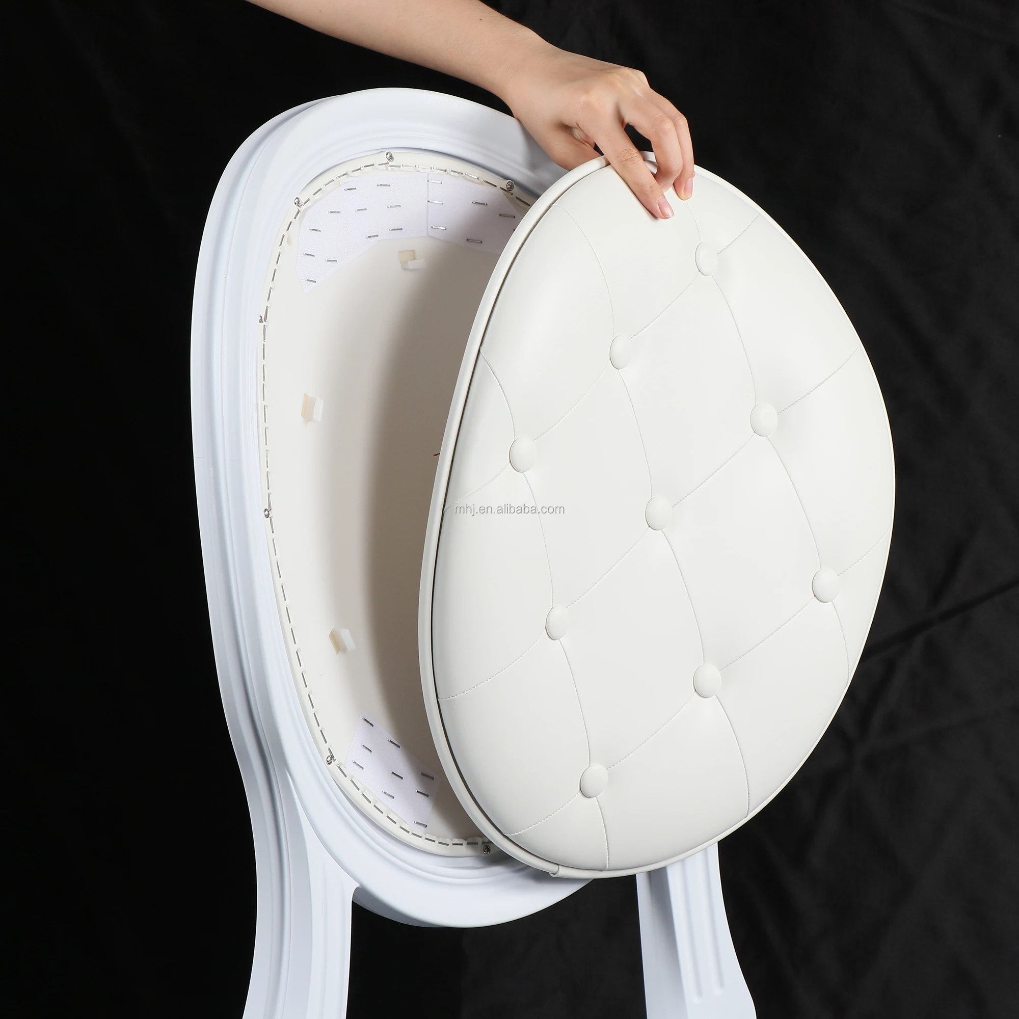 Factory sale PP white louis XV ghost wedding chair with clear back