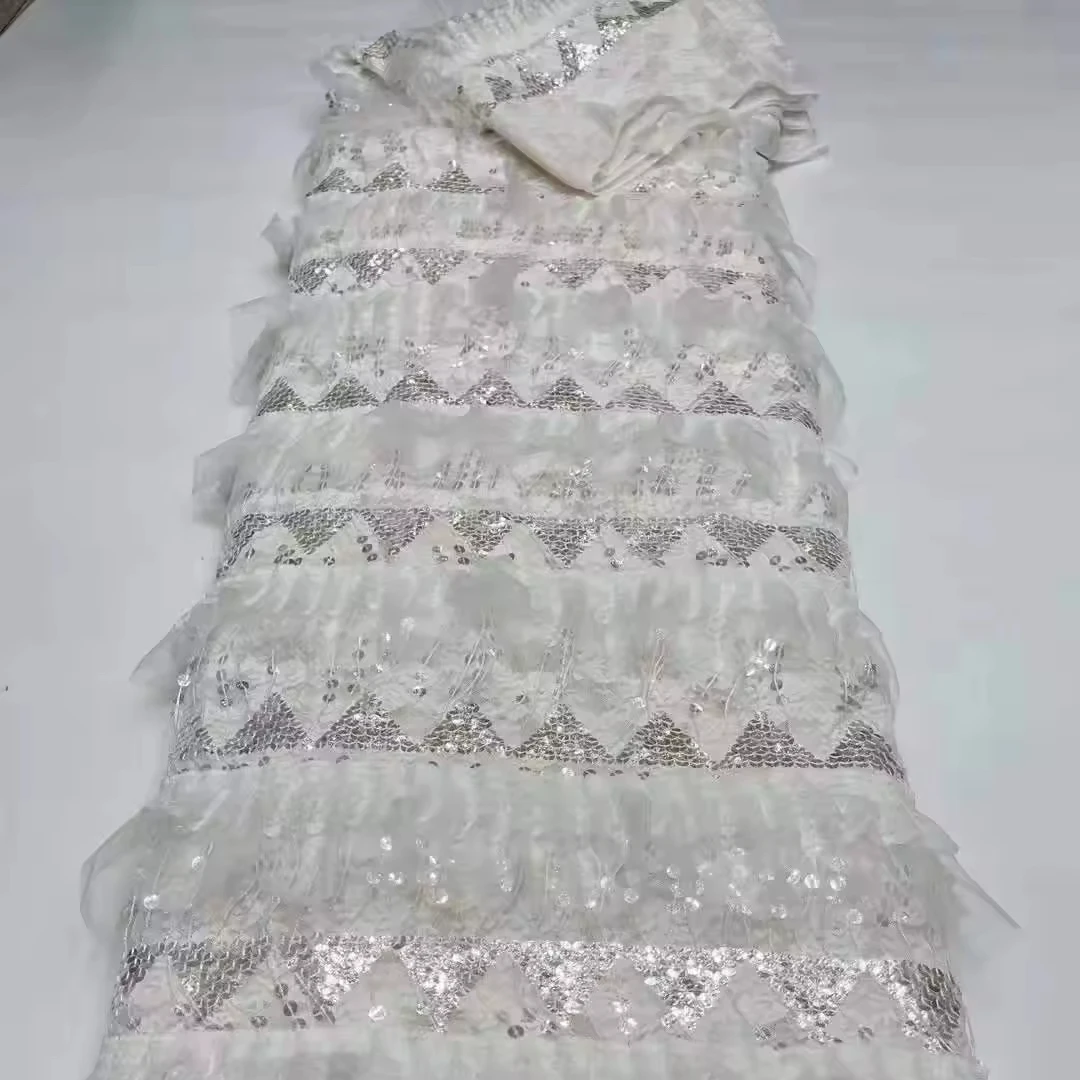 Latest Design Luxury Sequins Fashion Mesh Embroidery heavy beaded lace Fabric For African Wedding Dresses