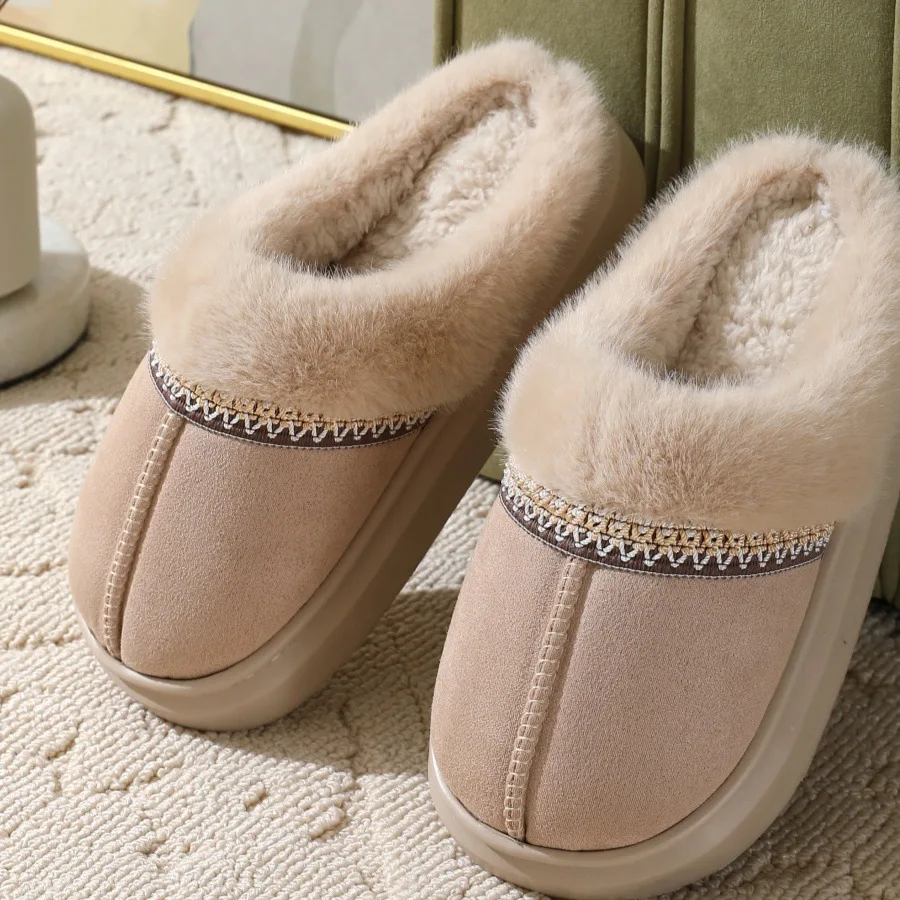 Wholesale Plush Slippers Thick Soled Outdoor Women Slippers for Warmth Thick Soled and Thick Shoes
