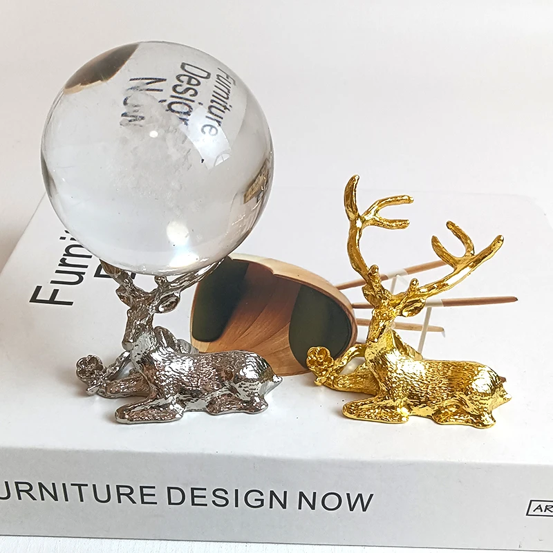 Manufacturers crystal ball base cute deer bracket wholesale creative home porch decoration crystal ore bottom