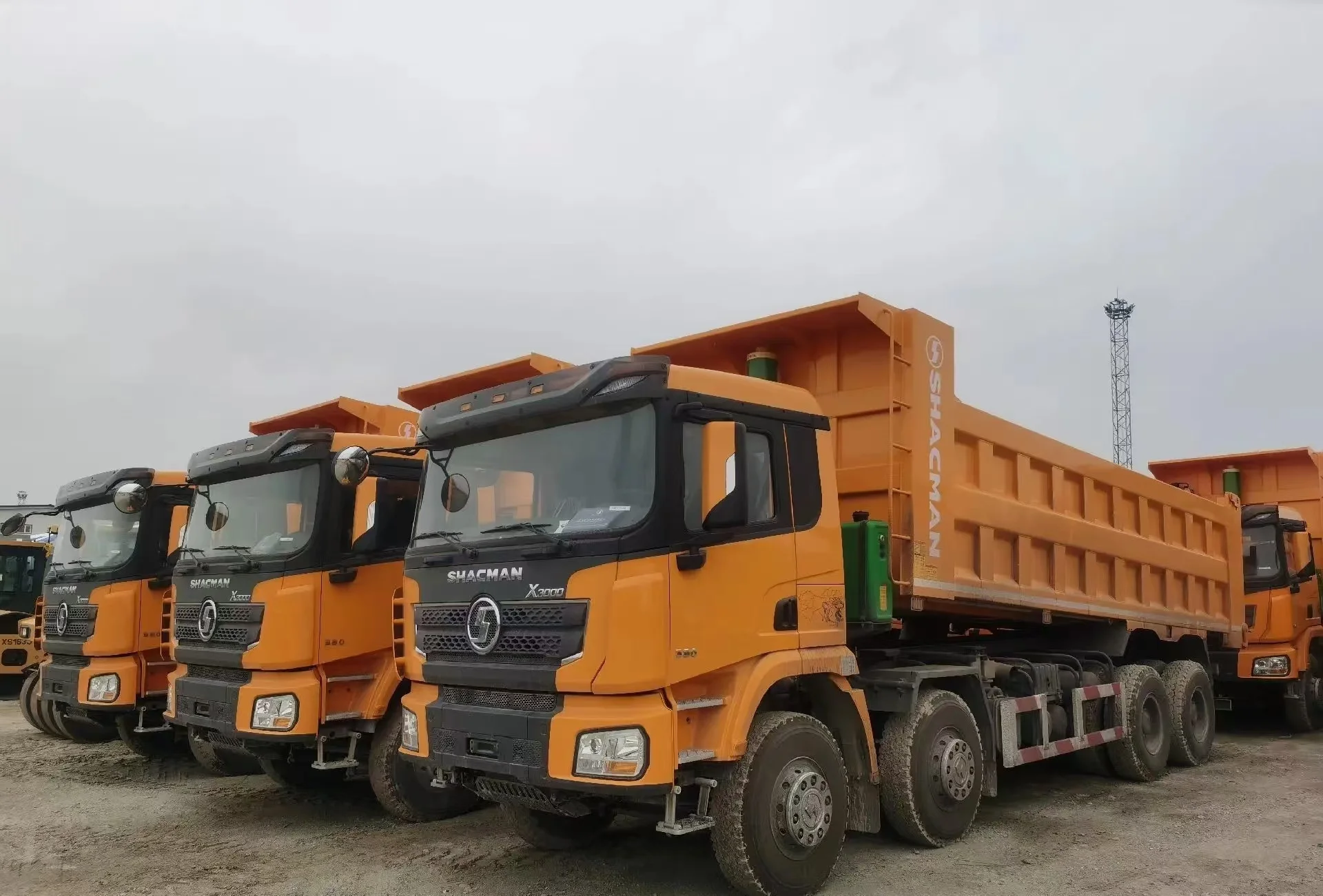 Дизельный самосвал Shacman F3000 X3000 6x4 8x4 380-450 л.с. стандарт выбросов Евро 3 ручная коробка передач правая быстрая добыча
