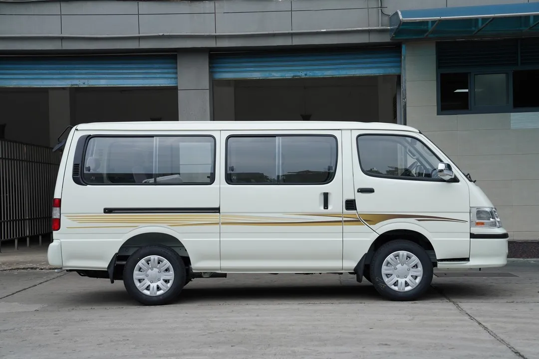 Chinese Brand New LHD Mini Van Diesel Engine Passenger Bus Good Condition 15 Seats Mini Bus