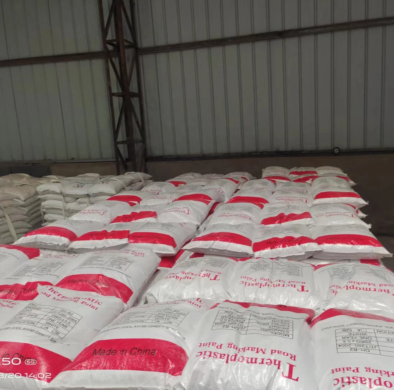 BS3262 EN1871 Covex Oscillating Reflective White And Yellow Thermoplastic Road Marking Powder Paints