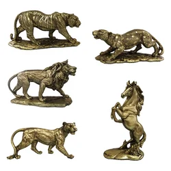 Home Sculpture Creative Furnishing Articles Northern Europe Animal Leopard Tiger Horse Lion Classical  Crafts Electroplating Fur
