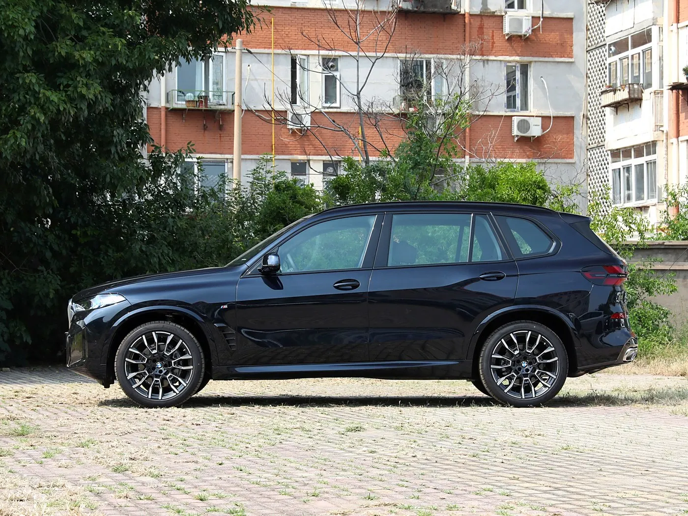 2023 B-M0W X5 xDrive внедорожник роскошный автомобиль с турбо двигателем AWD задняя камера R20 шины горячая Распродажа в Китае