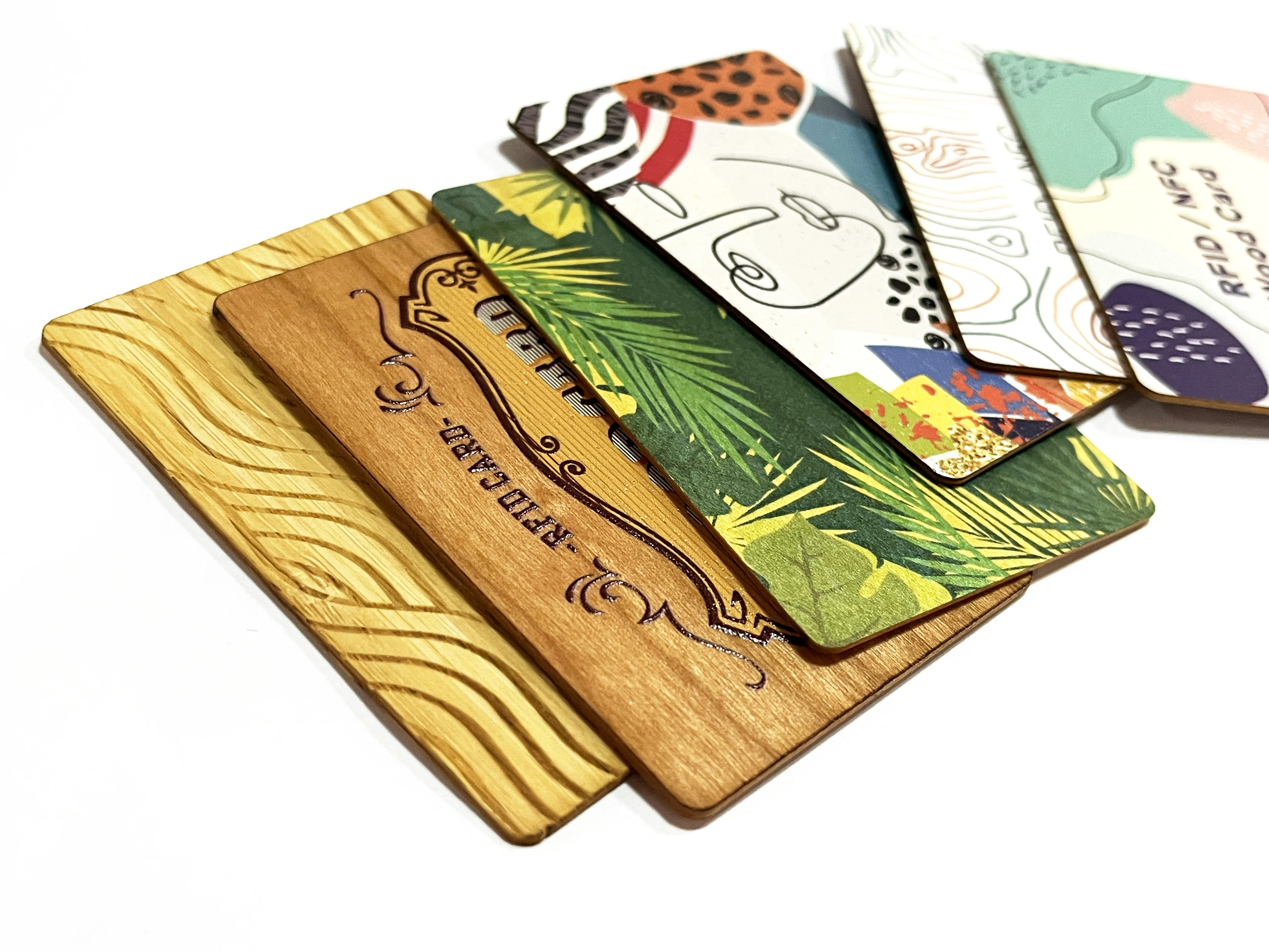 Free Customized Samples Sustainable FSC Wooden Access Control Card UV Printing/Engraving 13.56Mhz RFID Hotel Key Card
