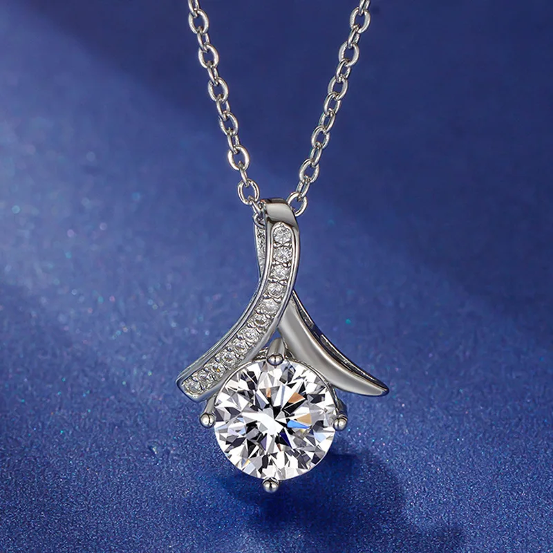 925 Sterling Silver Plated Solitaire Cubic Zirconia Necklace Exquisite Sparkling Round Cut Diamond Pendant Necklace Wedding