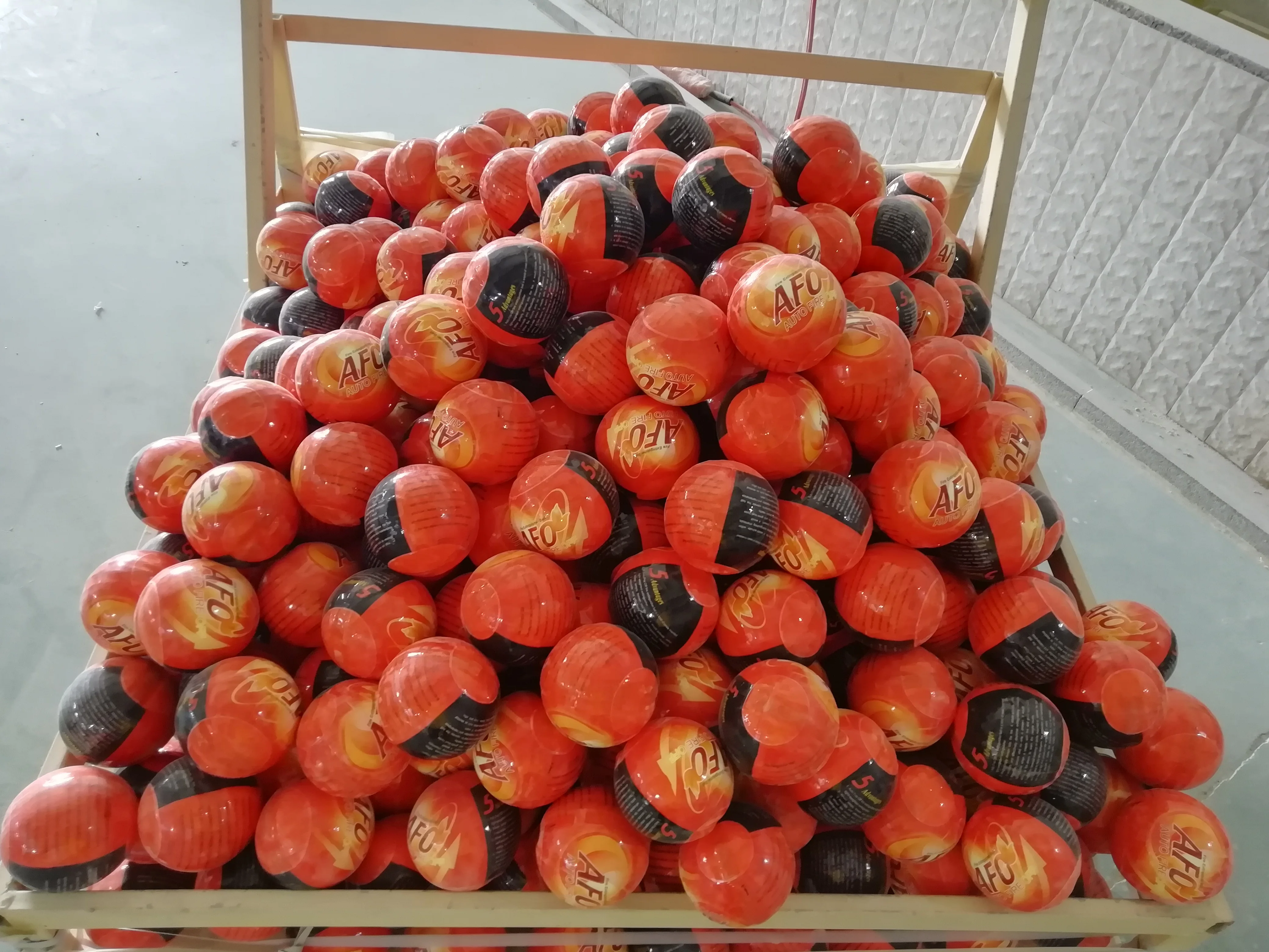 CE approved  Direct Manufacturer Automatic 1.3kg  extinguisher ball  OEM service