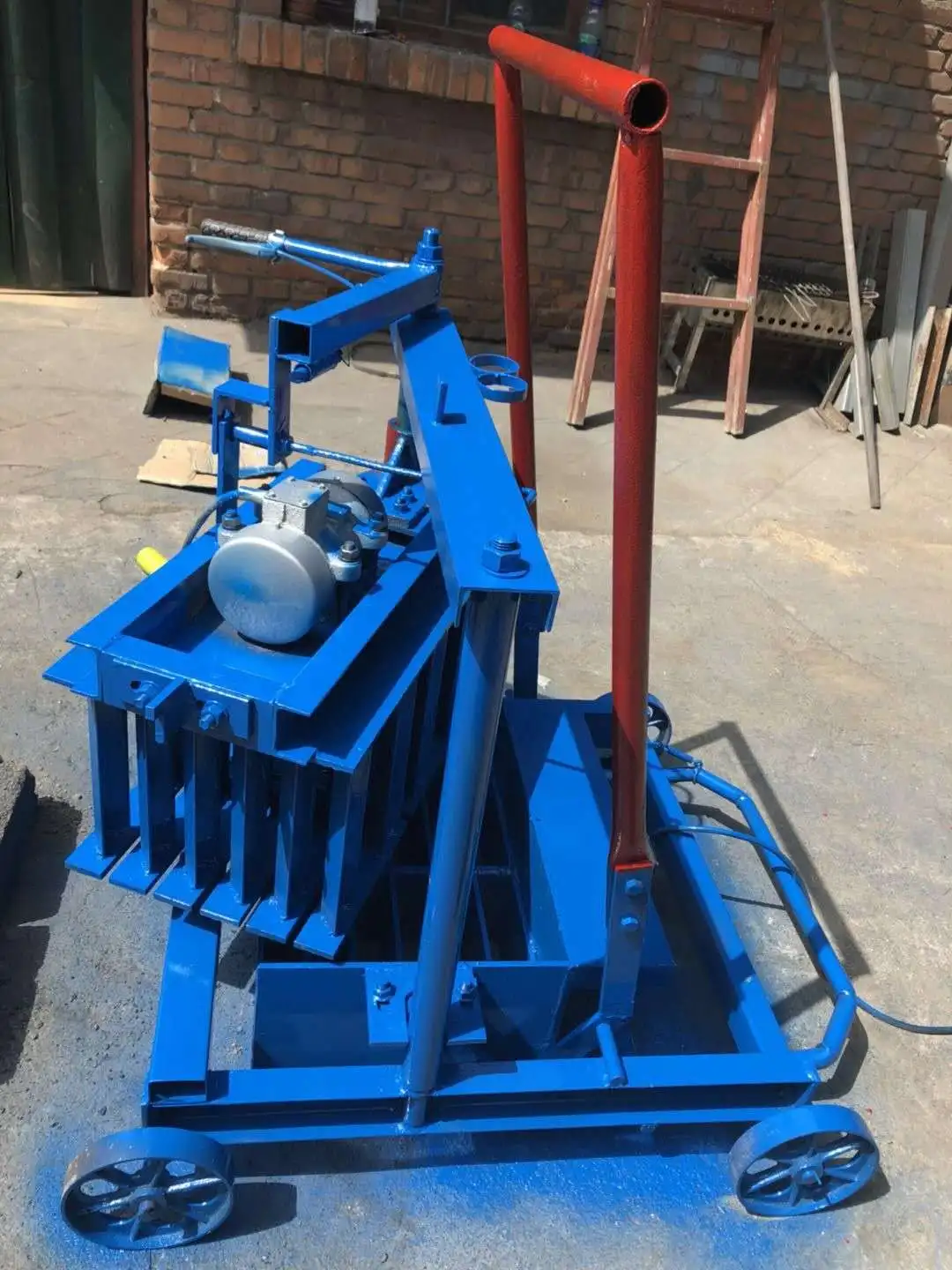 QT4-45  Hollow Brick Making Machinery Hollow sand paving laying moulding Concrete paver block cement brick making machine price