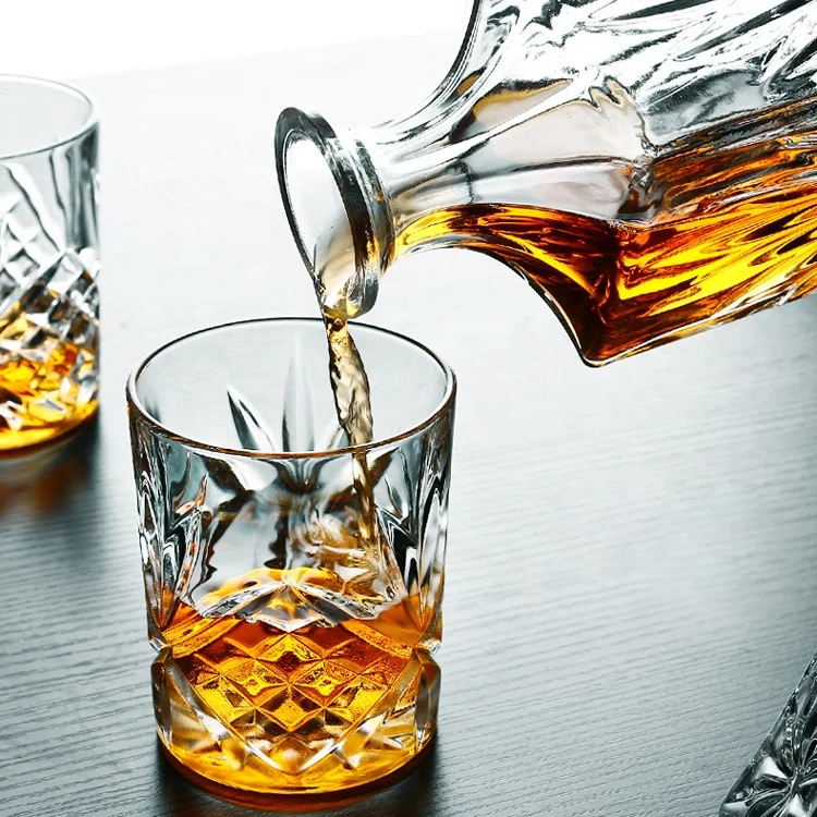 
Amazion best selling Crystal Whiskey Glass Shaped for Improving Tasting and Aroma of Spirits Crystal Clear Glassware 