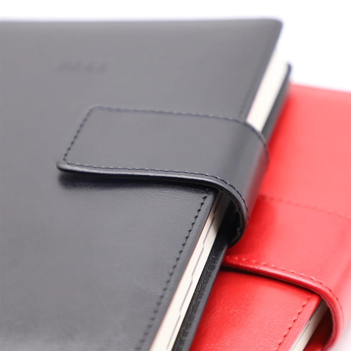 Custom 2022 Colorful Cover Special Paper Hot Stamping Foil Elastic Notebook A5 Diary Journal Notebook With Button Closure