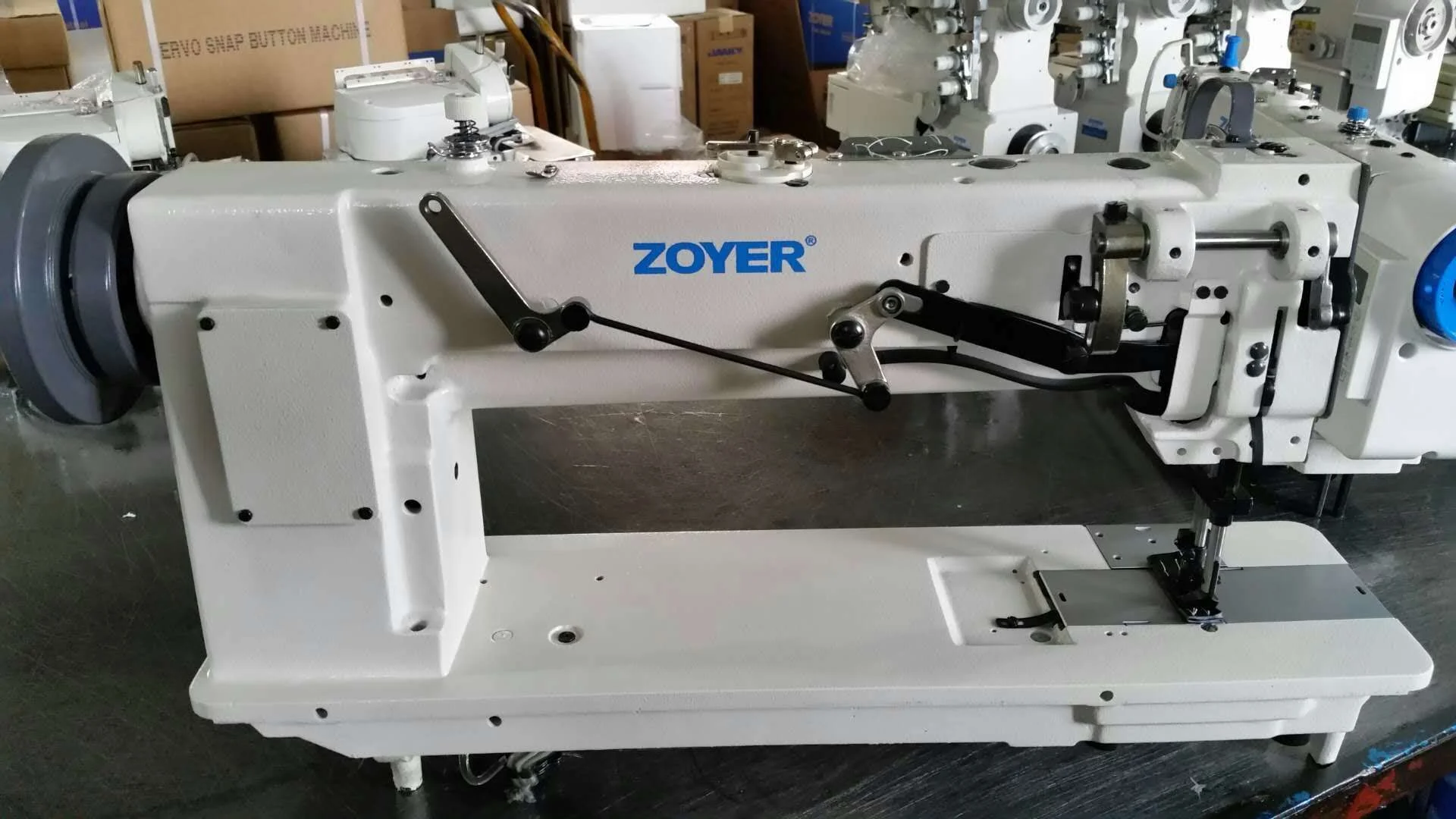 ZY4420 zoyer double needle heavy duty compound feed lockstitch direct drive high speed Heavy Leather  industrial sewing machine