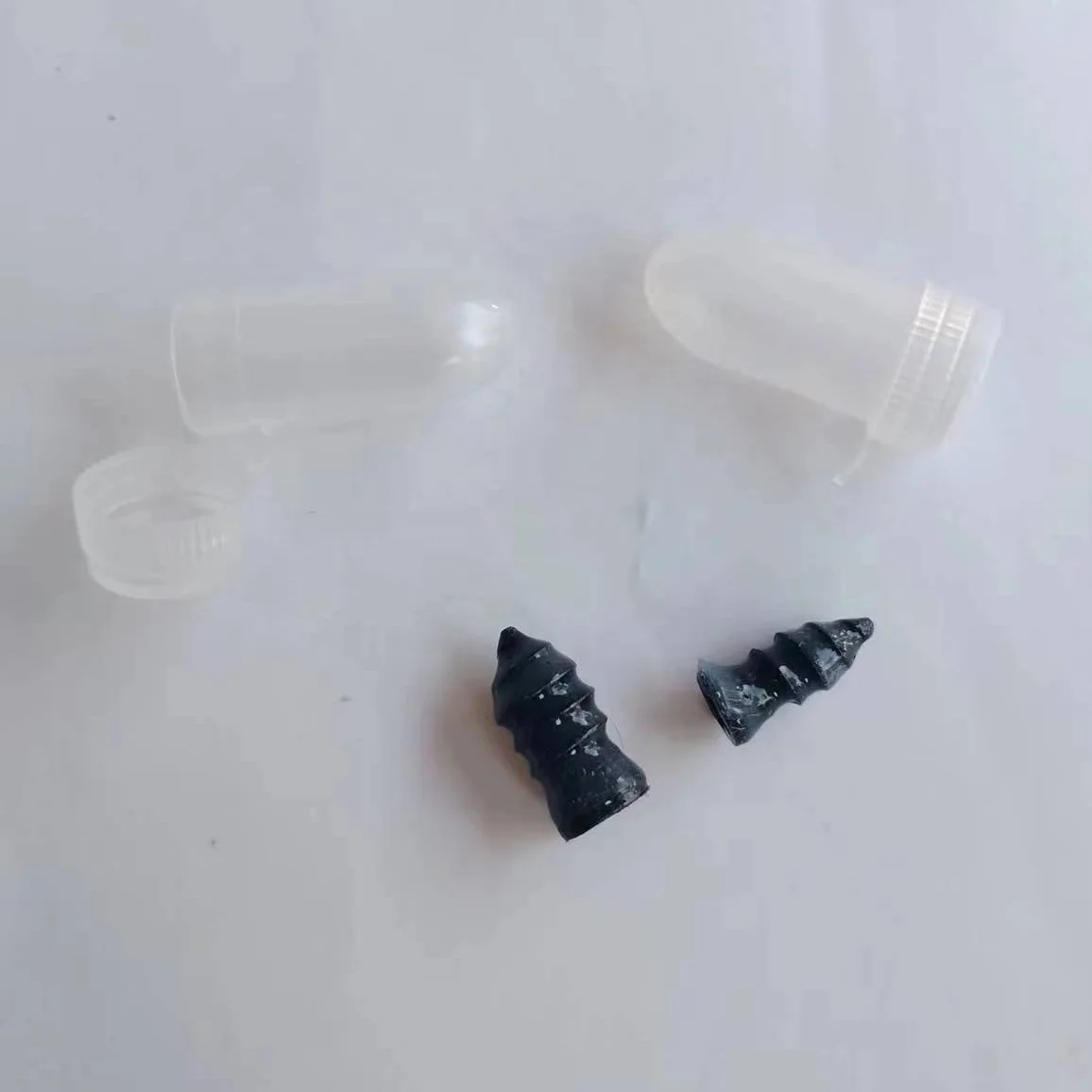 Резиновые гвозди для ремонта