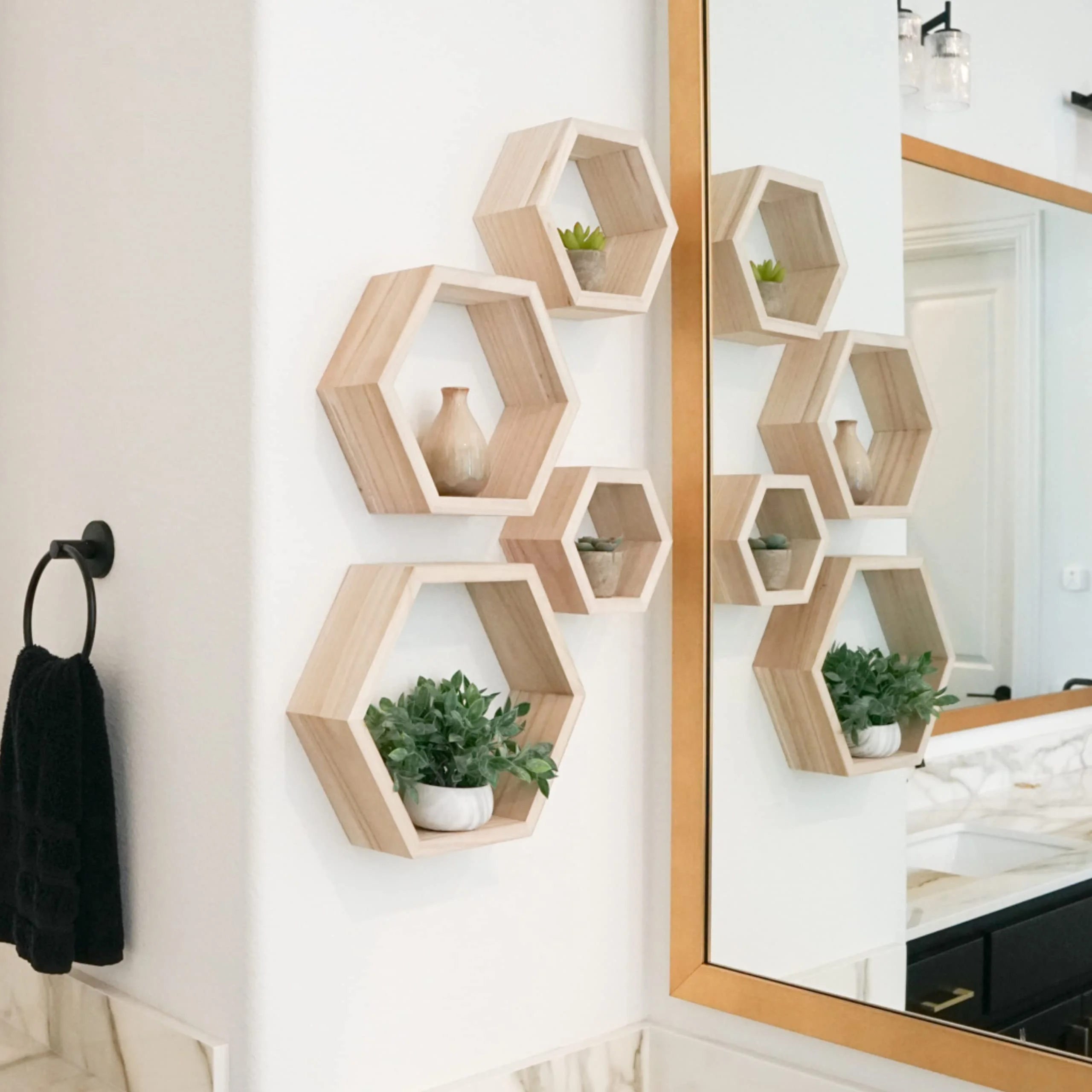 Hot home quality natural wooden floating shelf decoration kitchen living room bedroom hexagonal rack floating wooden shelves