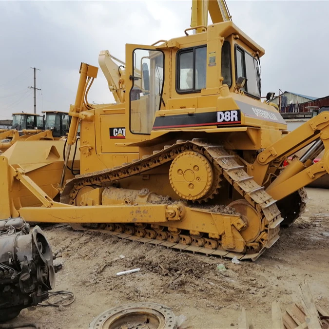 Гусеничный бульдозер CAT D8R 350hp серии Caterpillar D8 D8N D8K D8H с основными компонентами двигателя