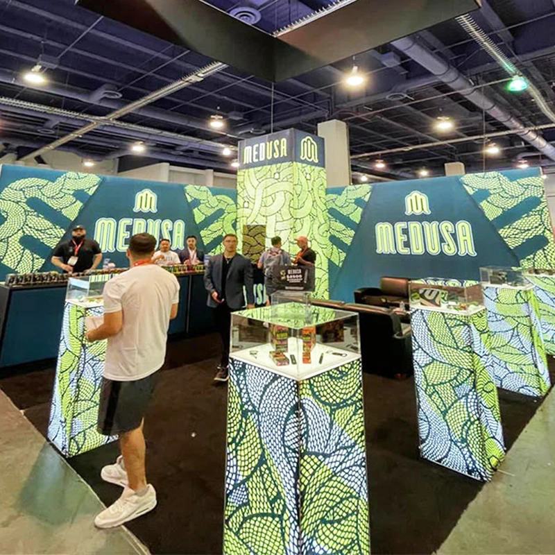 Оптовая продажа, свободно стоящая световая витрина с подсветкой, на заказ, выставочный стенд 10x20