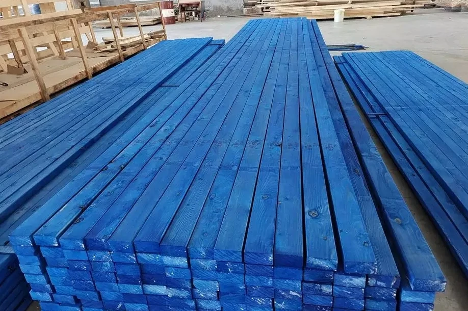 Sawn structural treated pine wood timber MGP10