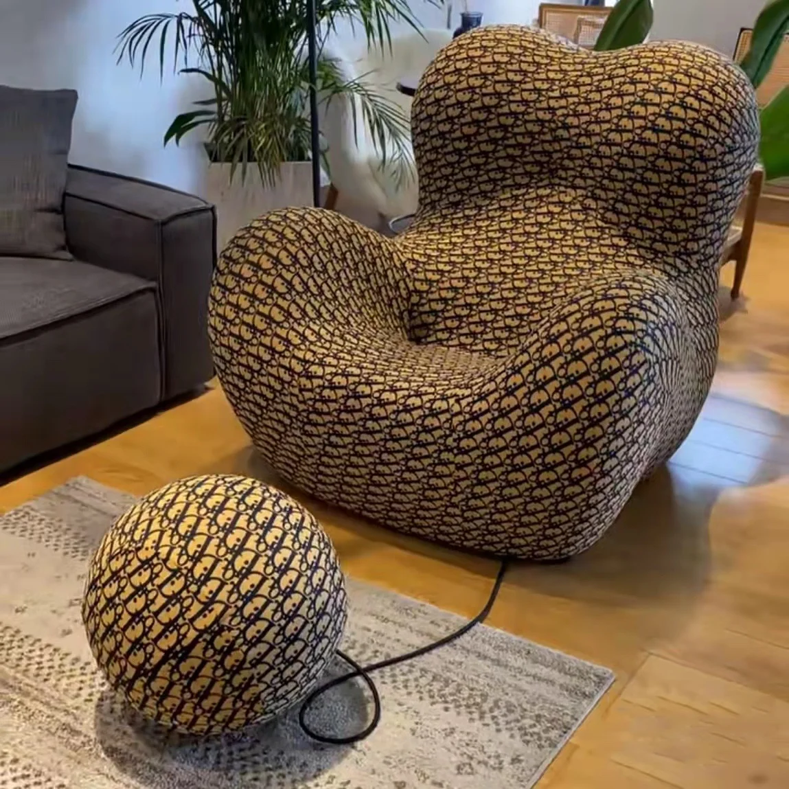 Modern Living Room Sofa Chairs With Footrest Striped Design Single Sofa Hot Sale Home Decoration Furniture Fabric Recliner Chair