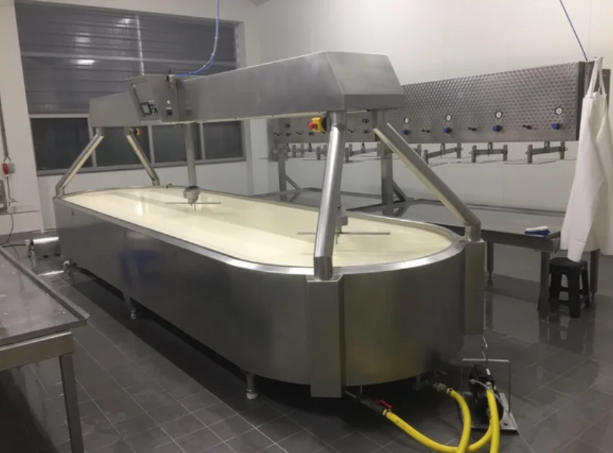 Малая машина для производства сыра Mozzarella, лабораторная производственная линия
