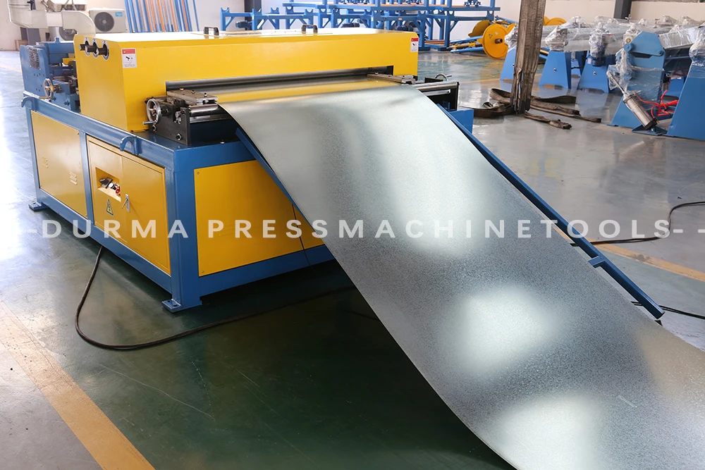 Straight Auto Duct Work Pipe Forming Line 5/HVAC Rectangular Making Machine Line V/Auto Pipe Duct Production Machine Line 5