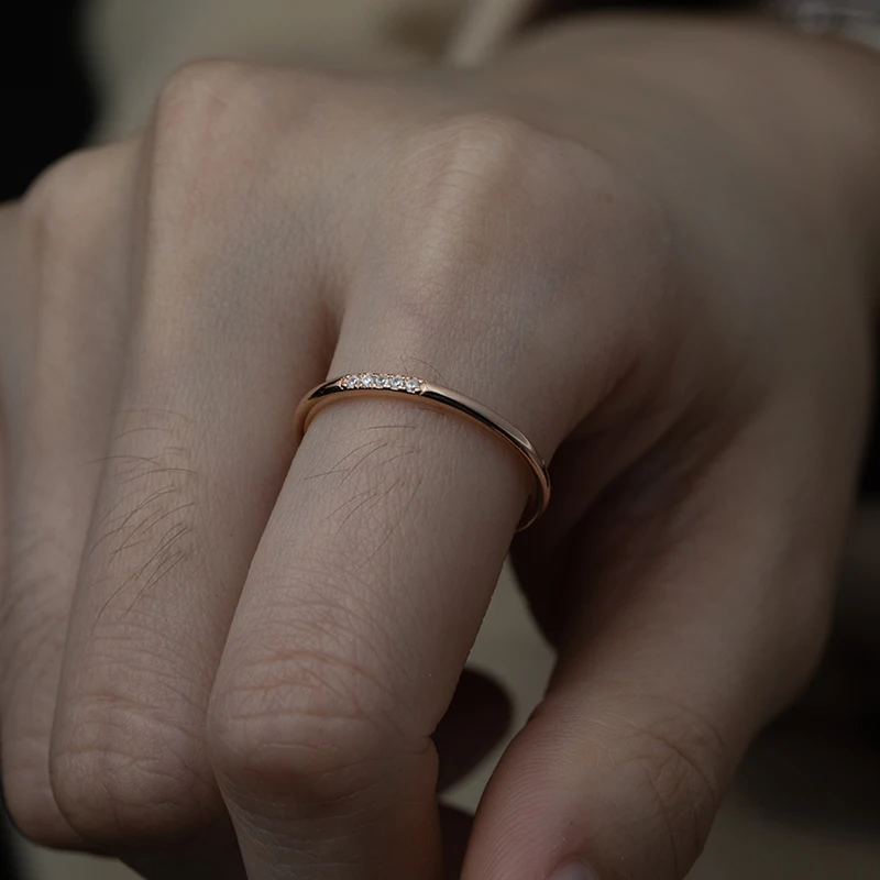 Fine Circle high quality silver rose gold ring S925 high quality jewelry 5A zircon inlaid main ring popular closed ring