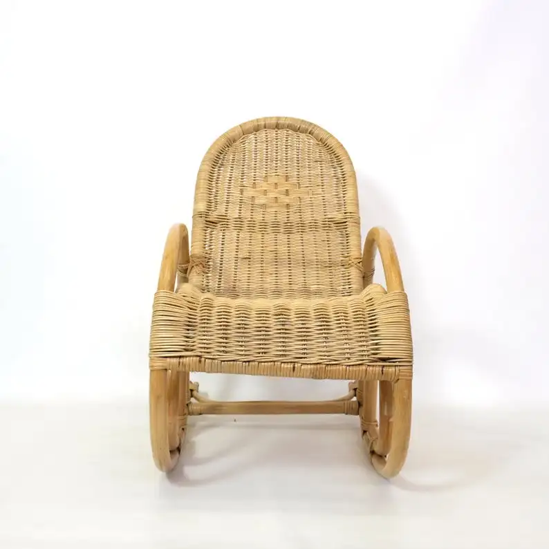 Lovely Rattan Rocking Chair for
