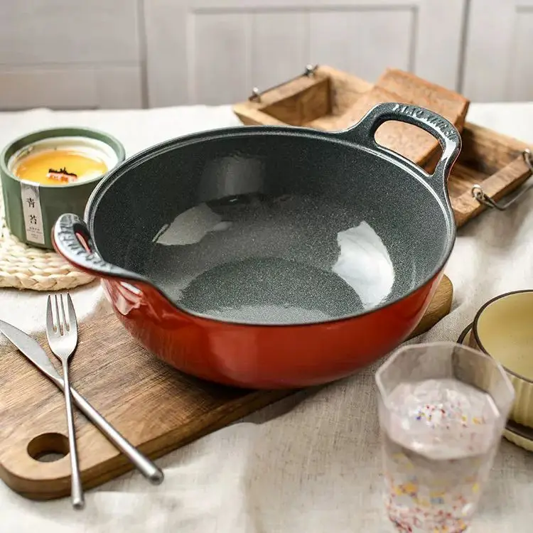 Custom Logo China Supplier Kadai Wok Stir Fry Pan Kitchen Cooking Casserole Cast Iron Balti Dish Casserole With Wide Loop Handle