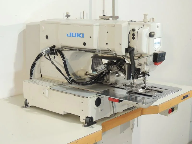 Good Price Used JUKIS AMS-210E  Computer Controlled Cycle Machine Pattern Sewing Embroidery Machine