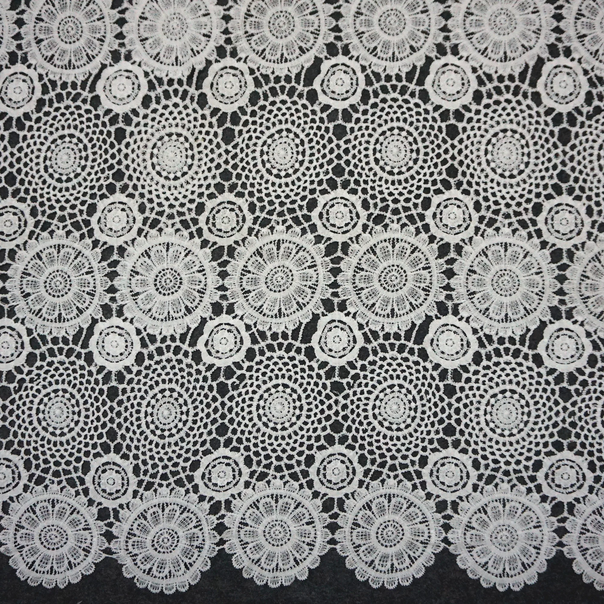 
Milk silk full frame Milk silk lace Water-soluble embroidery lace embroidered velvet fabric 