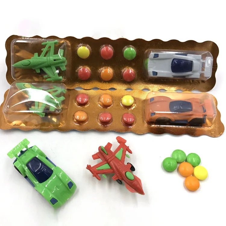 Yummeet wholesale china Car and Airplane shaped plastic Candy Toys for kids