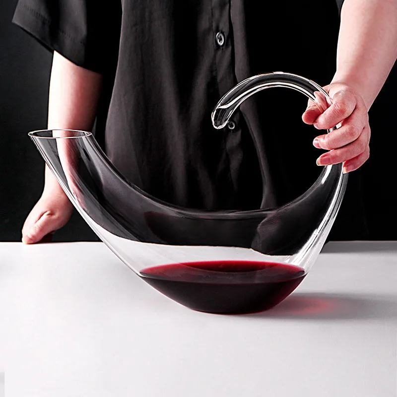 European style red wine decanter Crystal glass shaped decanter Household luxury wine jug Scorpio decanter