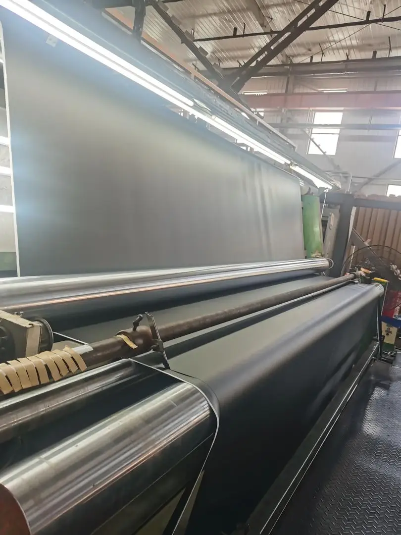 1.5m 40 oz Black Vinyl Coated Polyester NFPA701 Flame Resistant Tarpaulin for Automated Roll Up Door