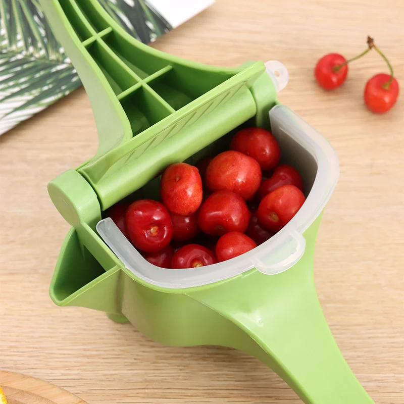 Multifunctional Lemon Juicer Small Manual Handheld Non-Electric Plastic Squeezer Fruit VegetableHousehold Juicer