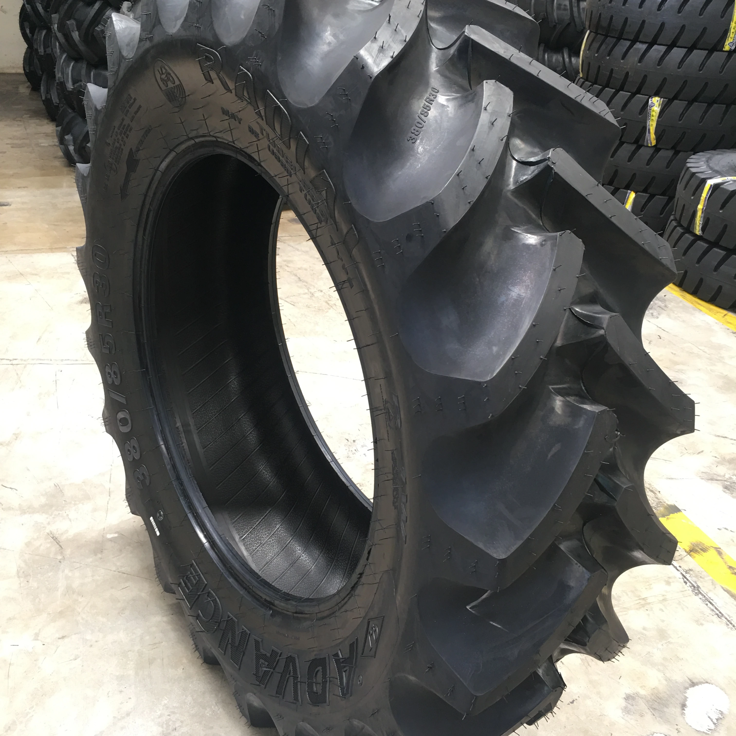 Made in China 480/70R28 Tire Bias Agricultural Tractor Tyres Factory Prices 6 Months Provided Advance Guizhou Online Support 140