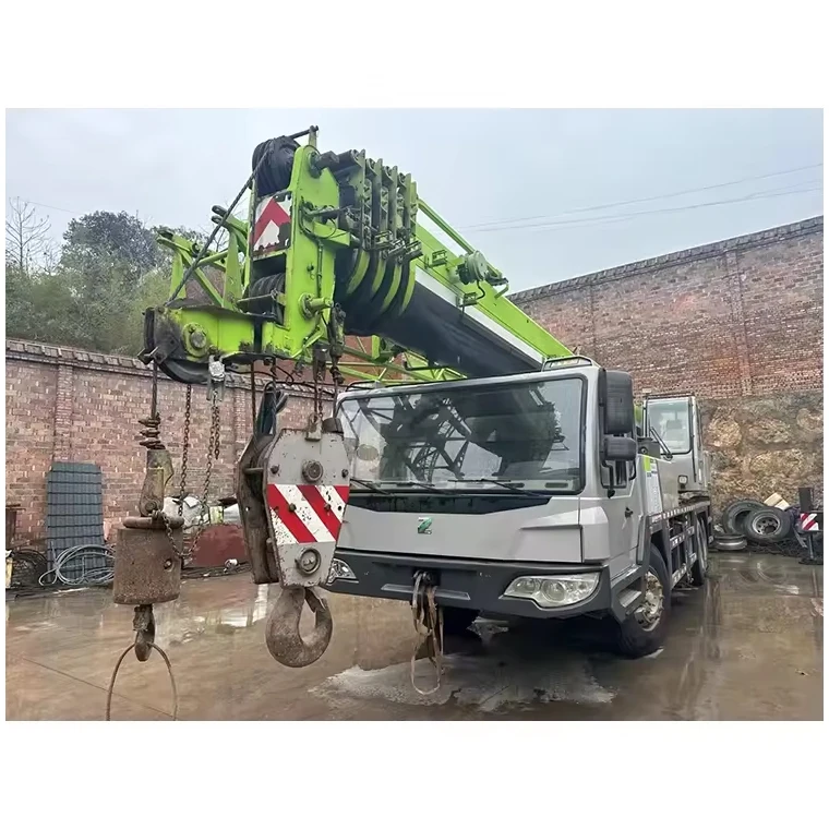 Second hand equipment lifting machines truck with brick crane for heavy wheelchair