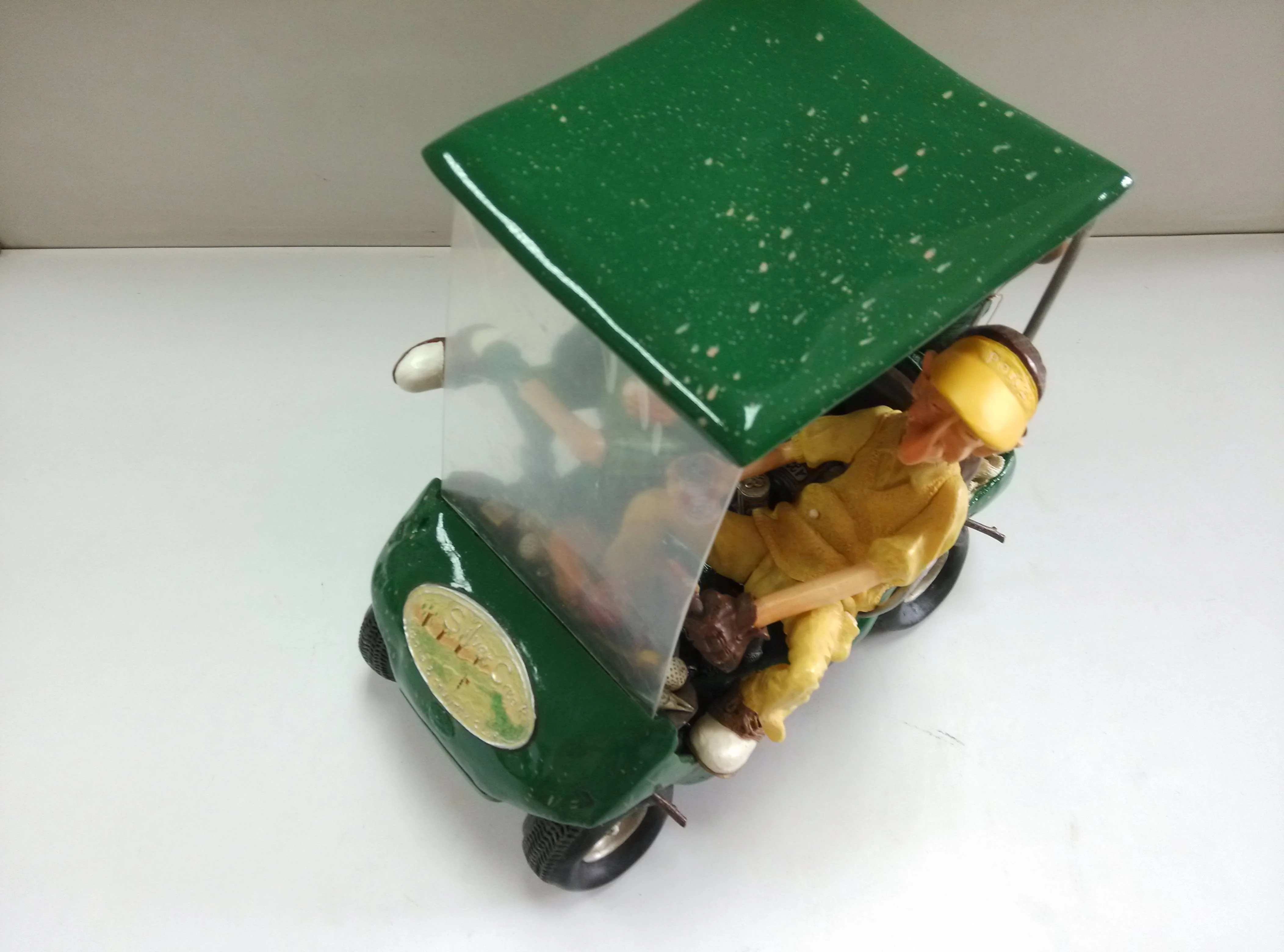 Customized Cartoon Character Resin Ornaments Outdoor Use Golf Cart Model
