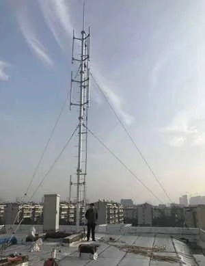 30m Galvanized GSM Antenna Guy Wire Lattice Steel Communication Guyed Tower