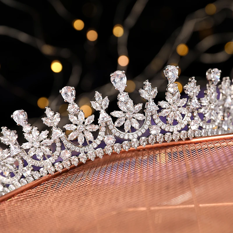 Bridal Accessories Crystal hair bun jewelry Elegant Wholesale Crown Handmade Wedding Tiara Women Fashion Gift BC7029