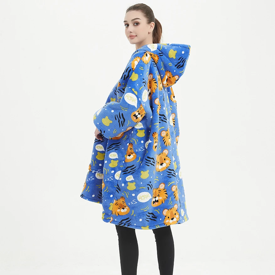 Factory wholesale print adult hoodie blanket sherpa personalized custom winter christmas flannel hooded blanket with sleeves