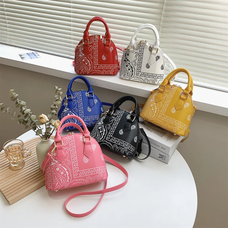 Bandana Bags Fashion Women Handbag Wholesale Ladies Chain Purses And Handbags Designer Shoulder Bag