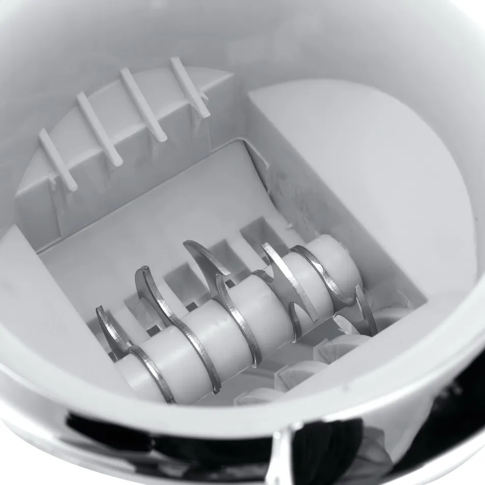 Surface Chrome Plated Commercial Manual Ice Crusher Ice Shaver For Home Use
